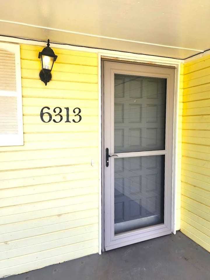 6313 Westway - Photo 4 of 45