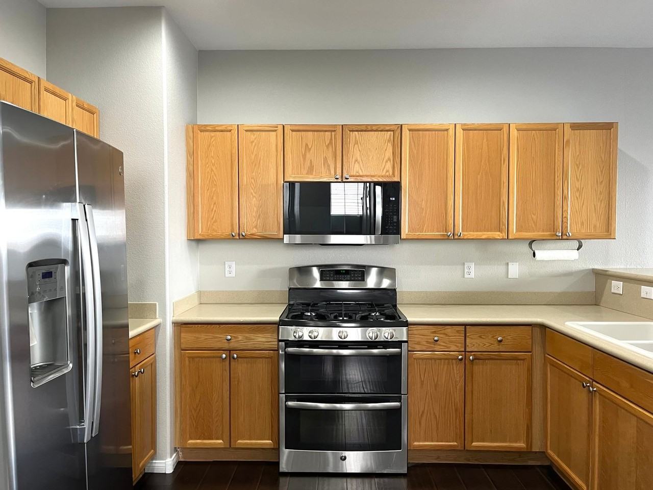 231 Spectacular St - Photo 6 of 50