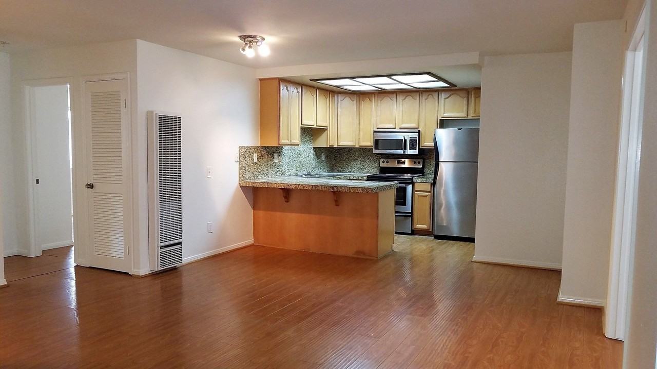 4485 Alabama Street - Photo 4 of 18