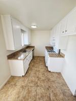 featured image of 1433 W Stoneridge Ct