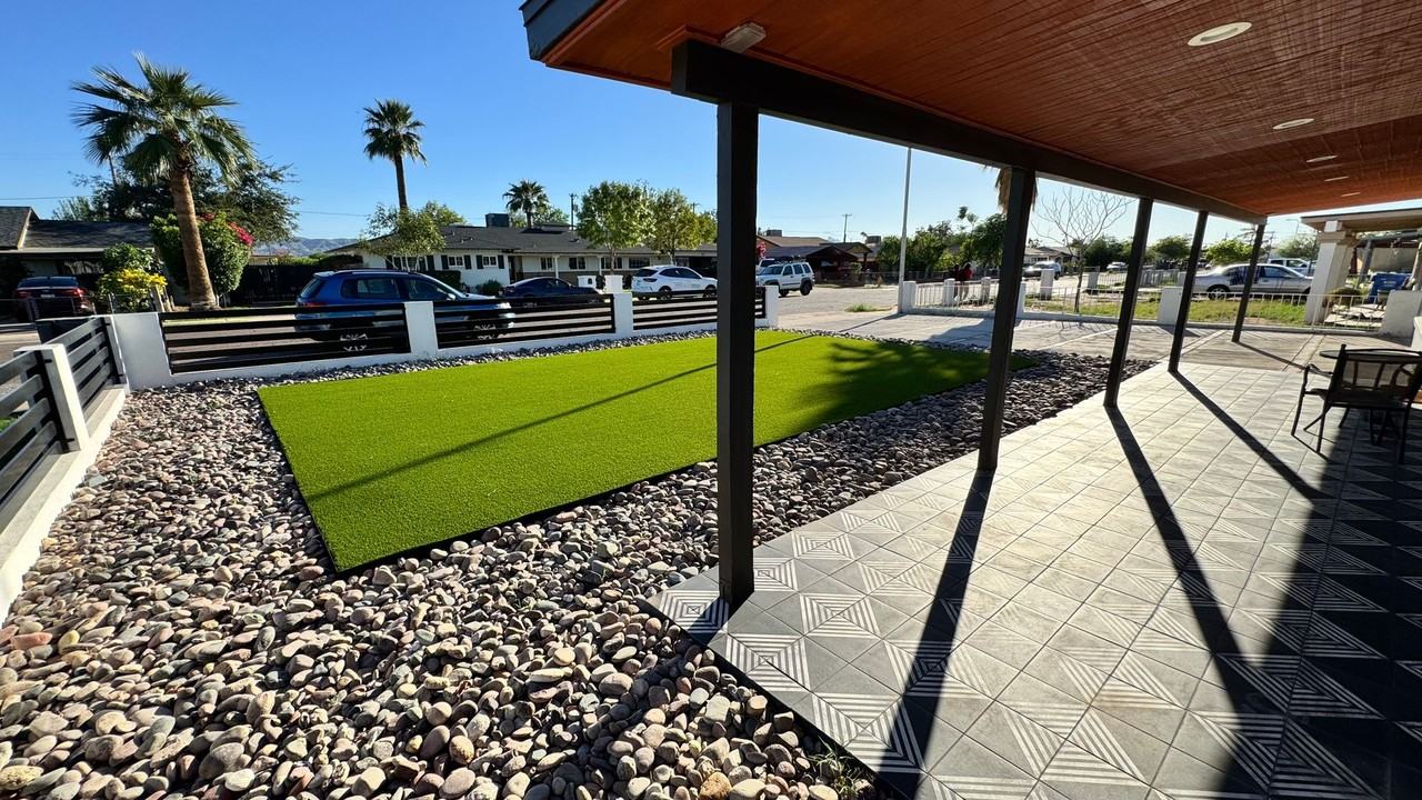 222 E Southgate Ave - Photo 4 of 40