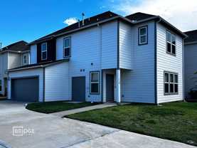 128 Pecan Ln - Photo 1 of 1