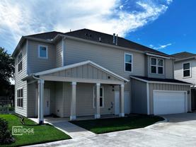 301 Huisache St - Photo 1 of 1