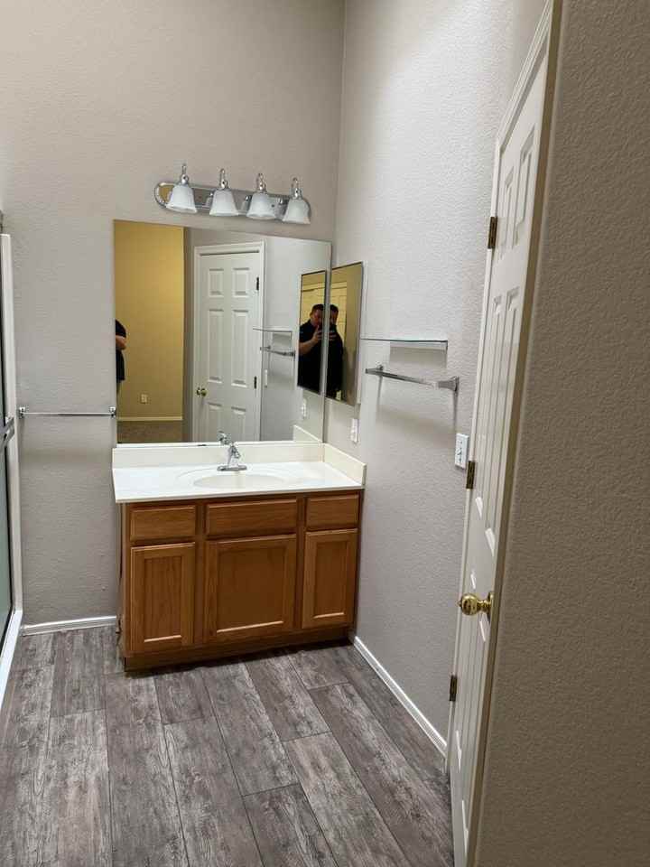 726 S Nebraska St #93 - Photo 2 of 15