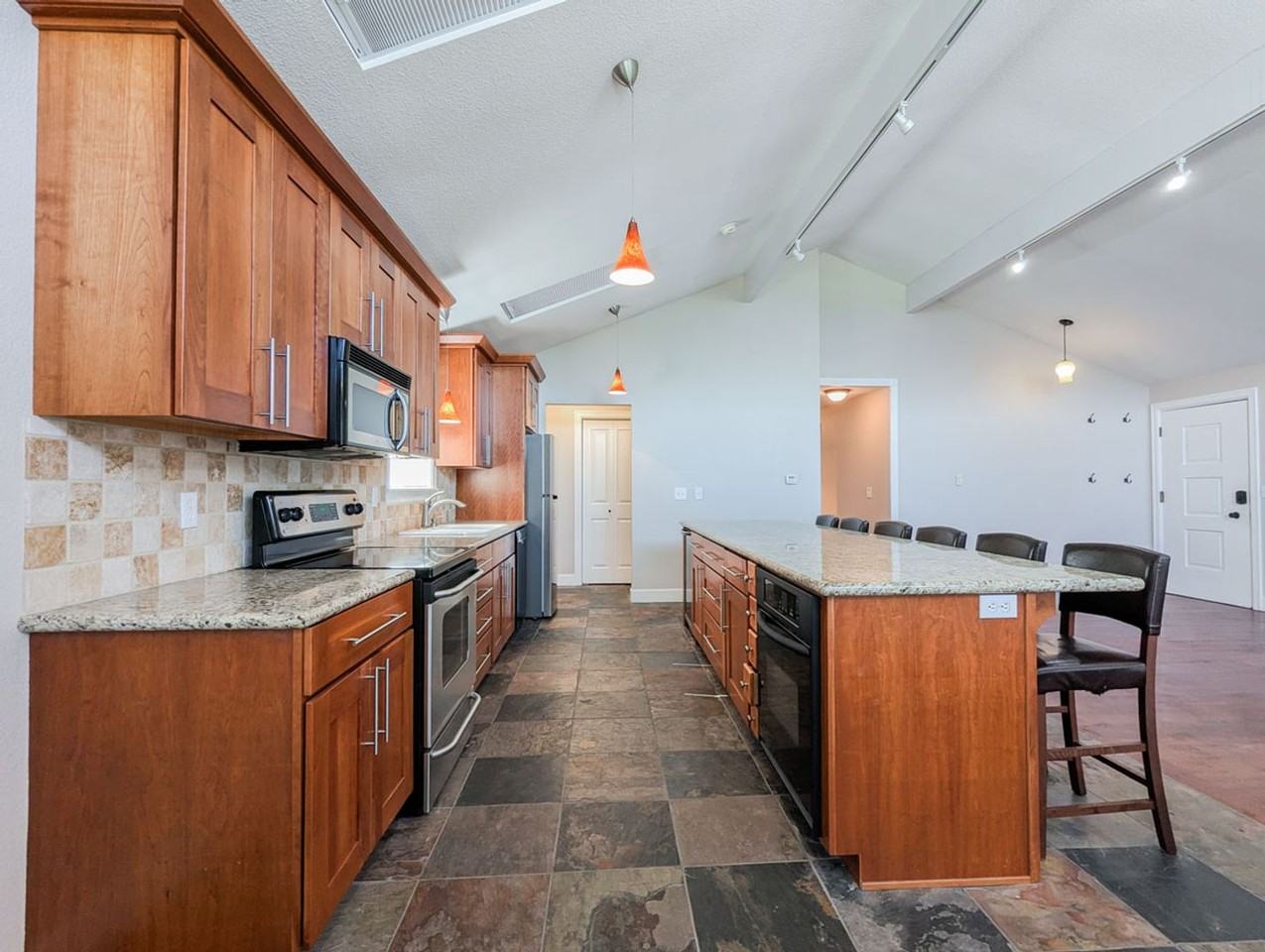 16426 50th Dr Nw - Photo 3 of 12