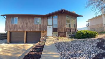 featured image of 2270 Skyview Drive