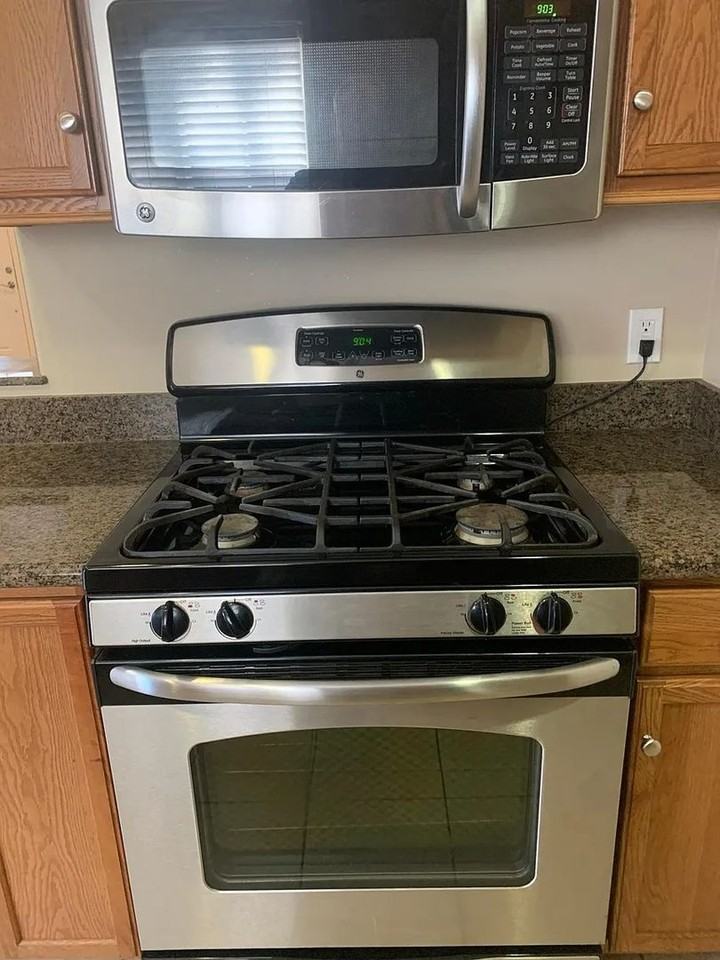 1381 Edith Cir - Photo 5 of 16