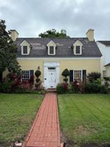 563 Alameda Blvd - Photo 1 of 1