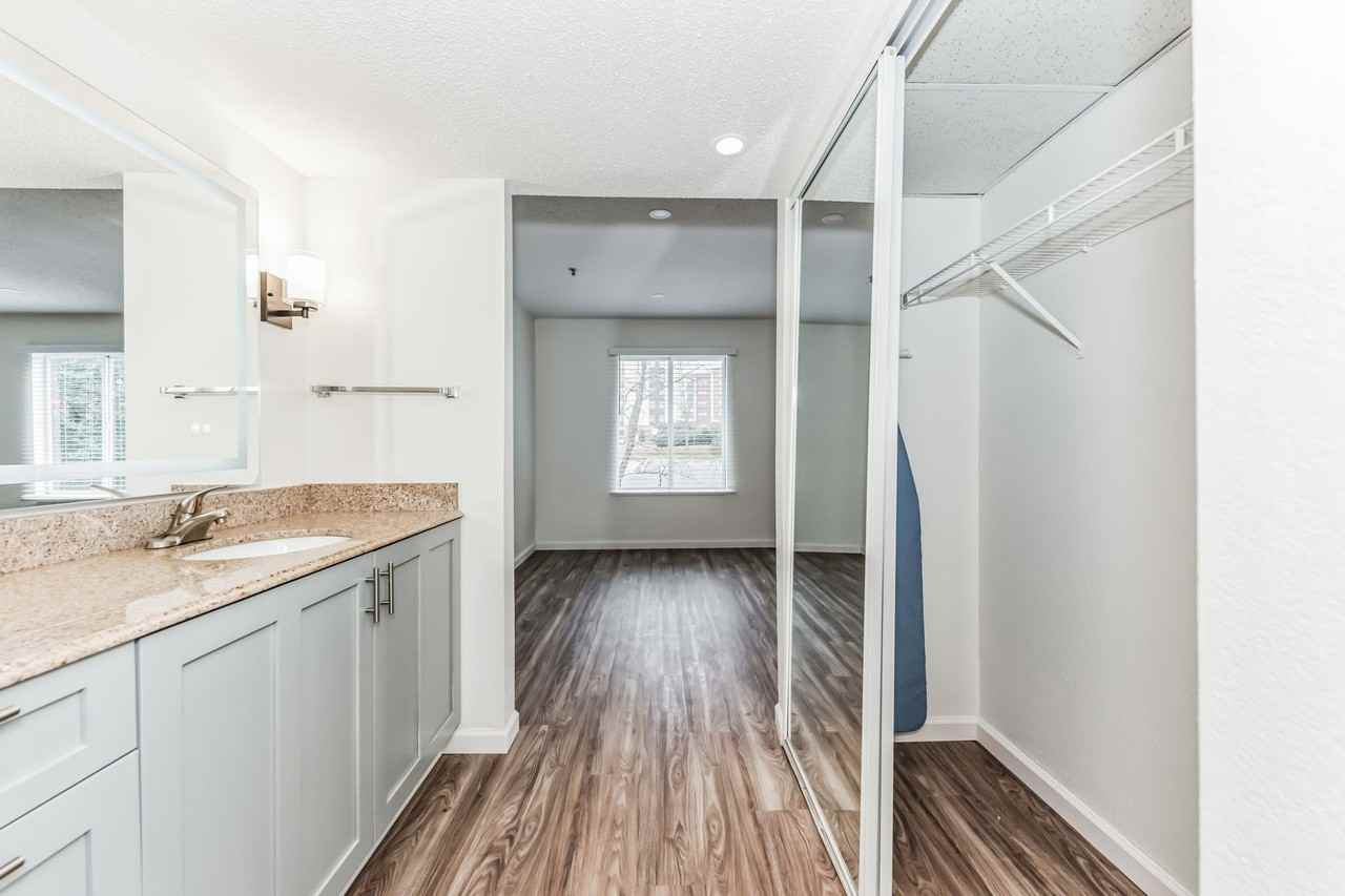 Vivo Living Charlotte (Tryon) - Photo 5 of 43