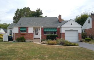 131 S Kershaw St - Photo 1 of 1
