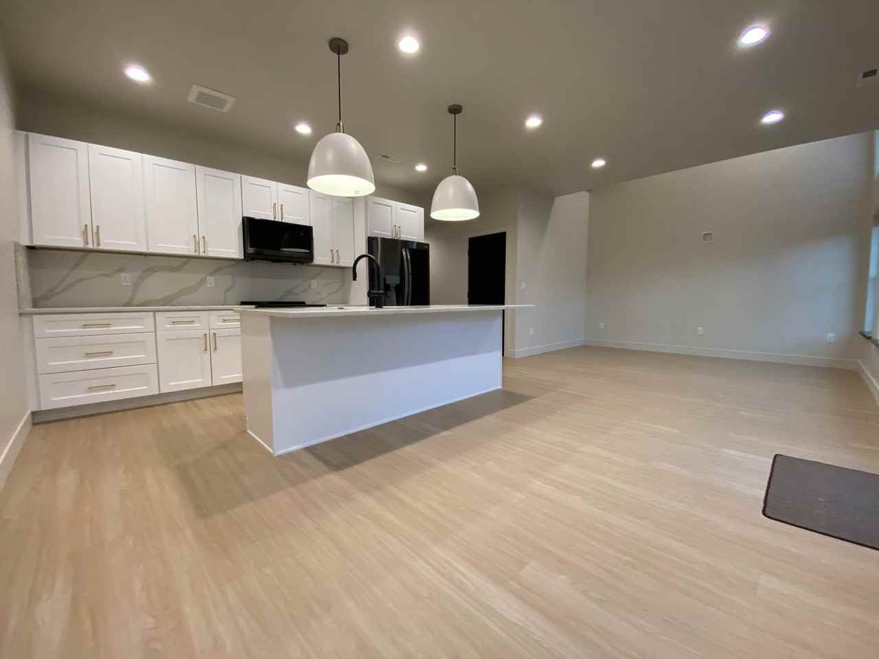 683 Stone Peak Loop - Photo 5 of 21