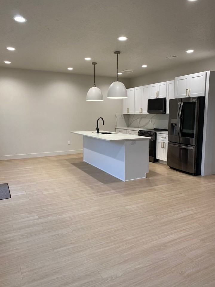 683 Stone Peak Loop - Photo 6 of 21