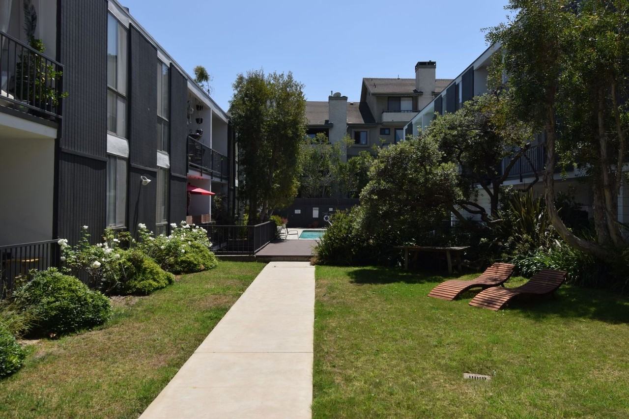 CENTINELA, 2643 - Photo 4 of 22