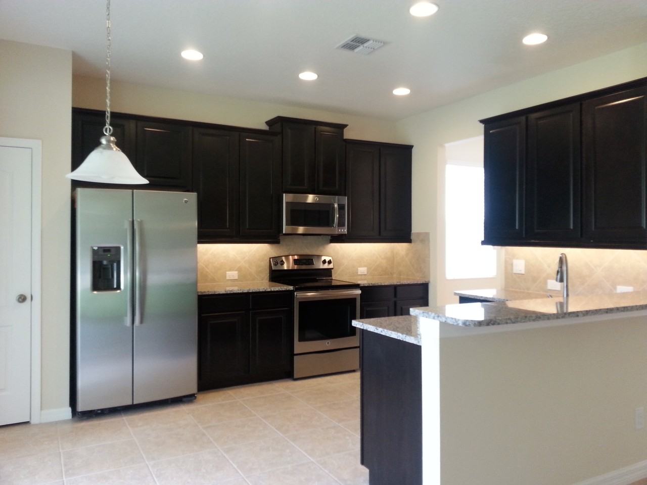 13836 Pickett Reserve Ct - Photo 2 of 13