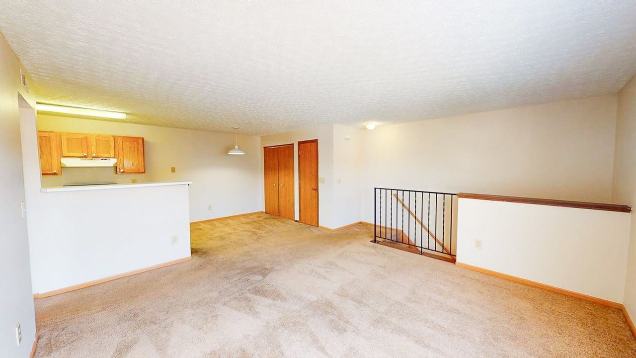 5498 Cedar Springs - Photo 6 of 20