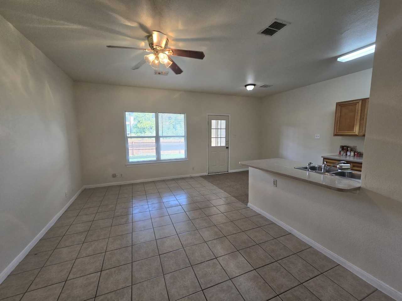 4103 St Charles Bay - Photo 6 of 21