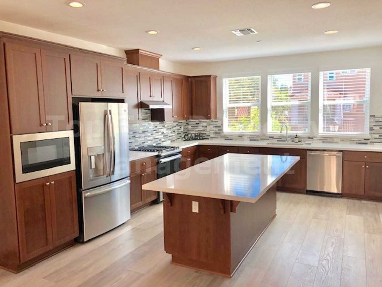 113 Ashton Way - Photo 4 of 23