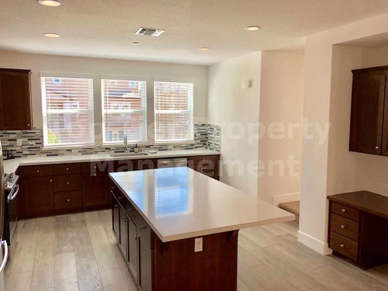 113 Ashton Way - Photo 5 of 23