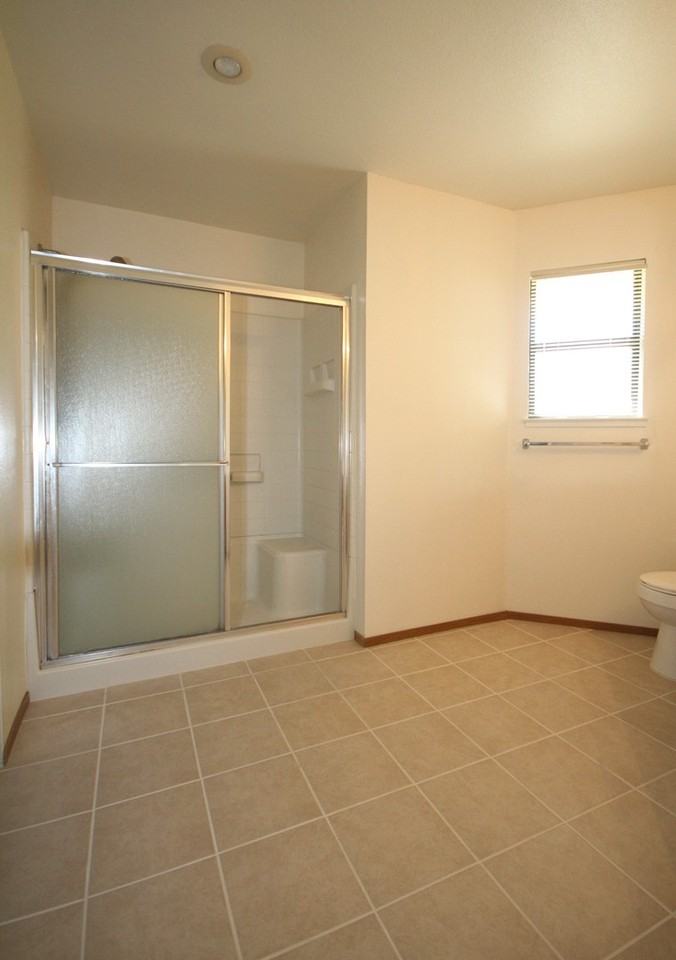 9085 Hamatani Ct - Photo 2 of 18