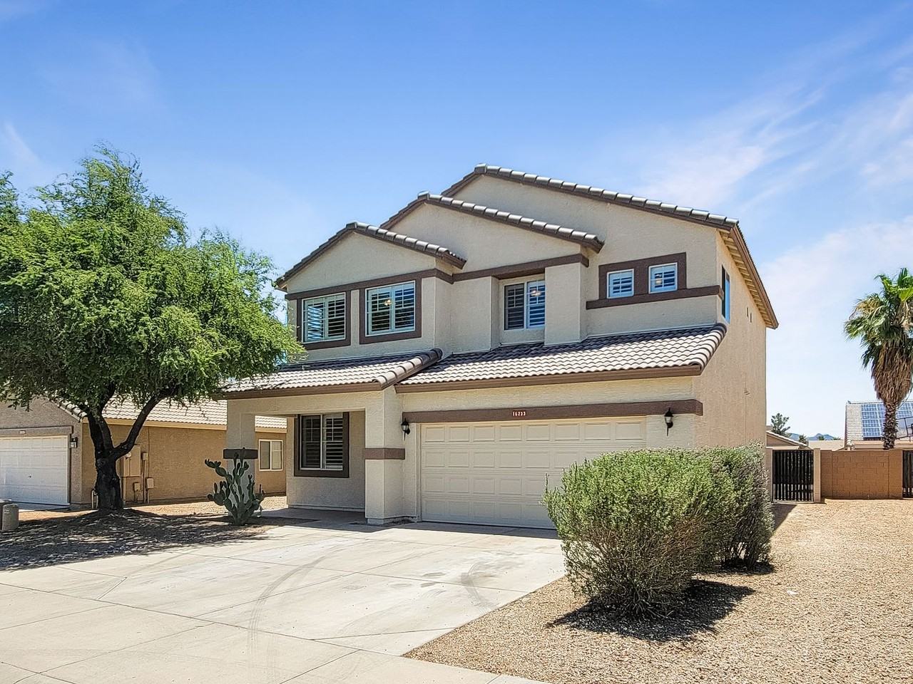 16233 Miami Street - Photo 2 of 29