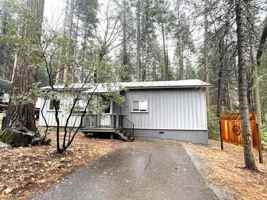 featured image of 13556 Lee Ln