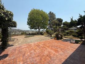 5351 E Falls View Dr - Photo 1 of 1