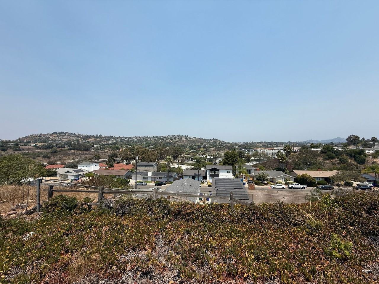 5351 East Falls View Drive - Photo 2 of 21