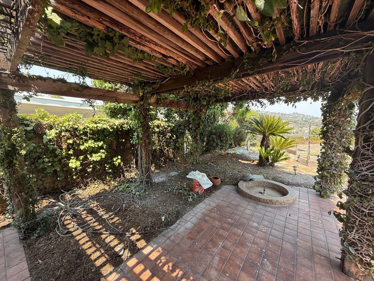 5351 East Falls View Drive - Photo 4 of 21