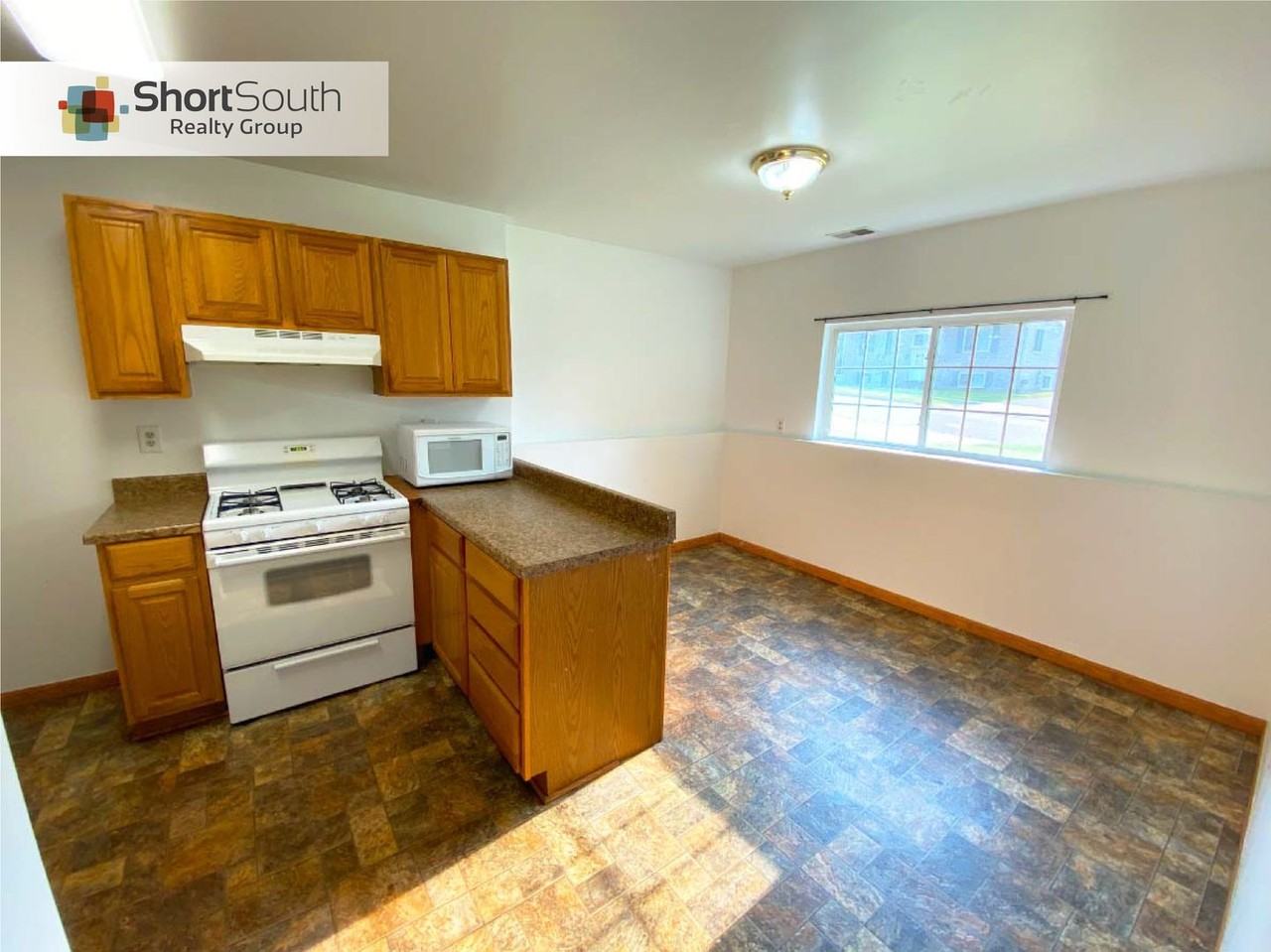 1246 Jack Pine Dr - Photo 6 of 18