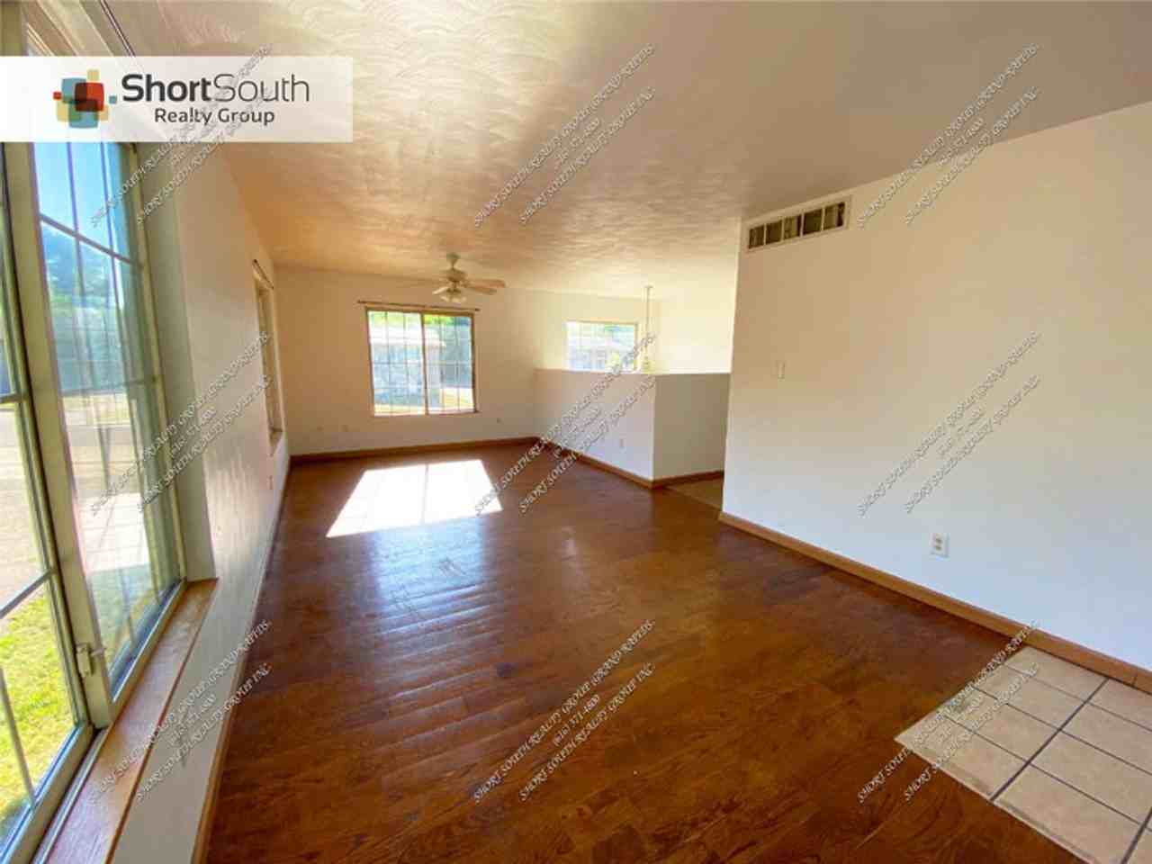 1236 Jack Pine Dr - Photo 5 of 17