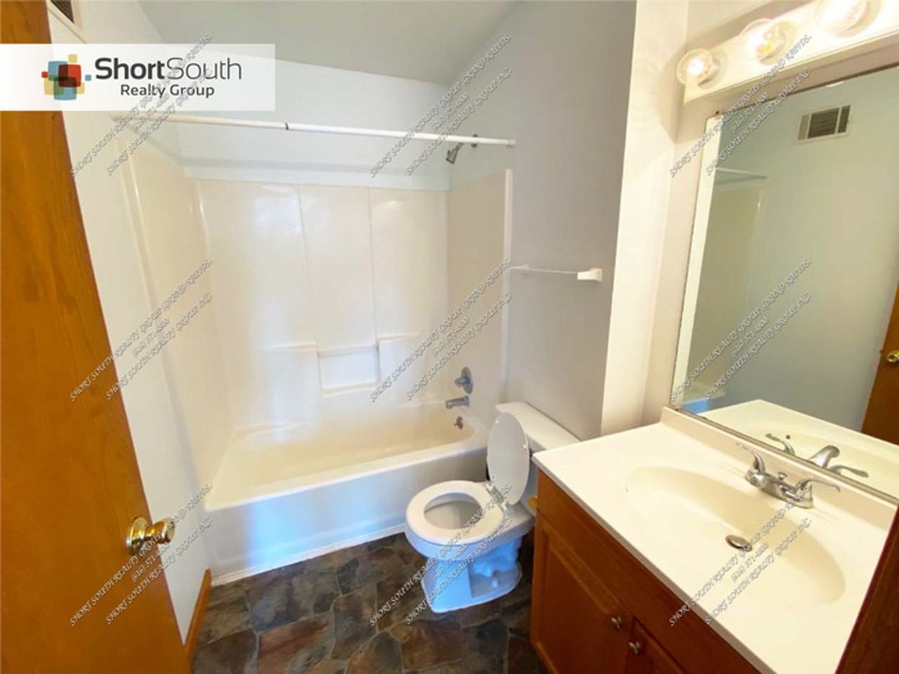 1236 Jack Pine Dr - Photo 7 of 17