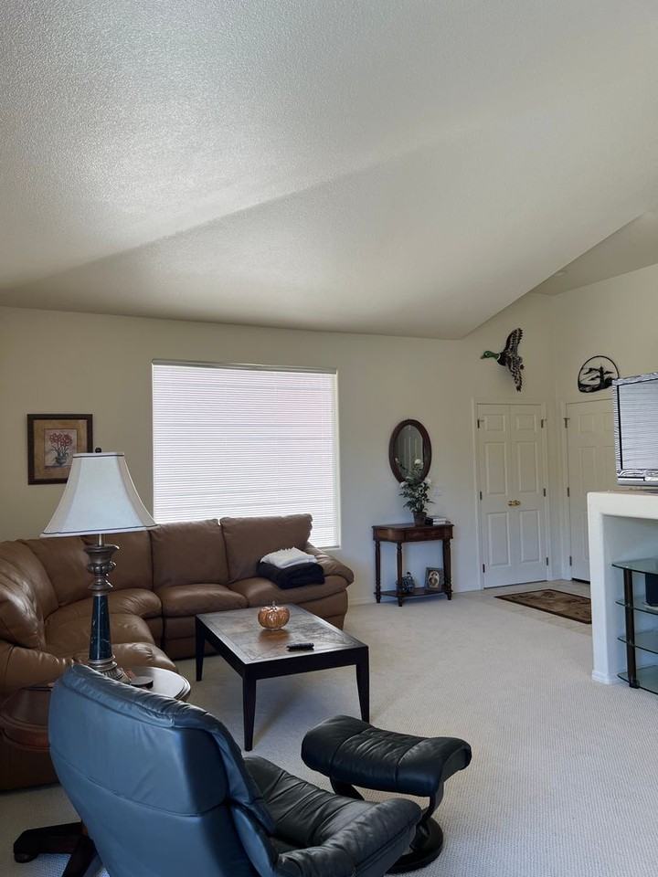 6213 Kestrel Ln - Photo 2 of 18