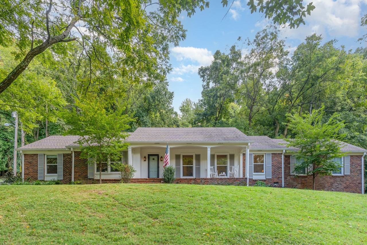 5817 Fredricksburg Dr - Photo 2 of 20