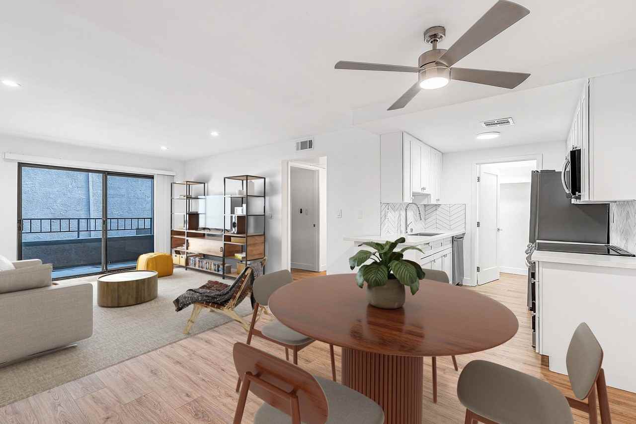 5807 Laurel Canyon Blvd - Photo 3 of 13