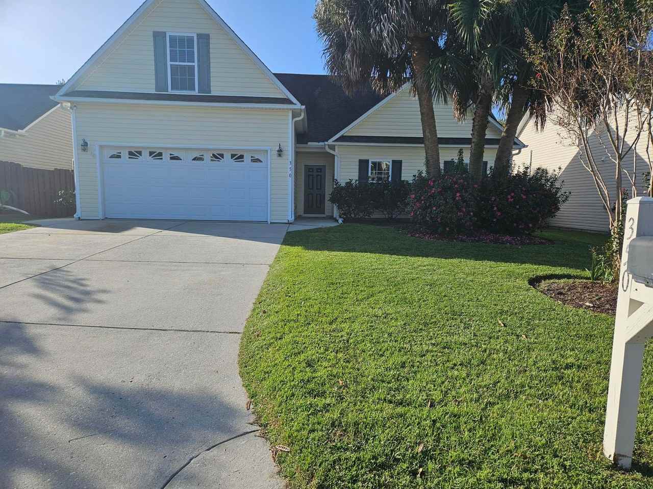 350 Hanna Dr - Photo 2 of 17