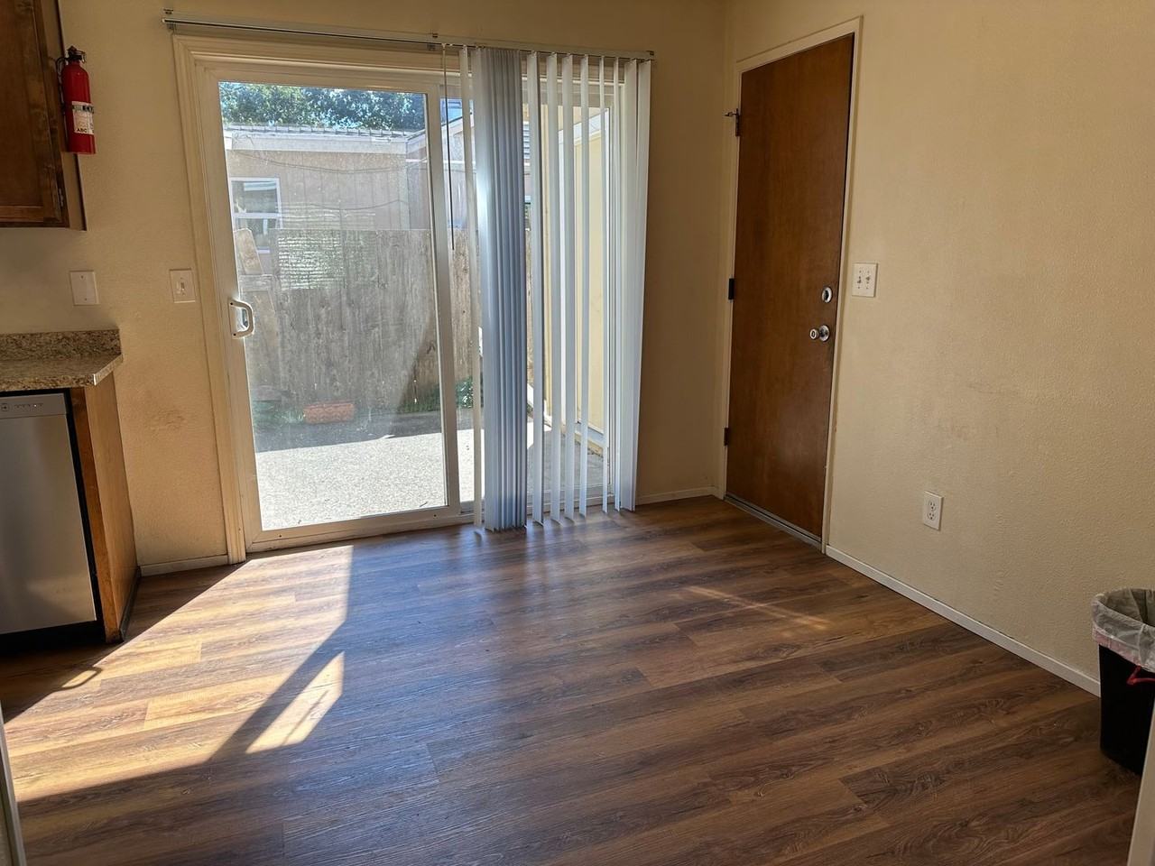 35 Rose Ln - Photo 4 of 16