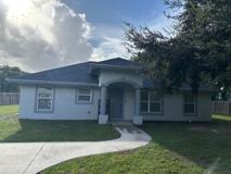 508 Se 11th Ave - Photo 1 of 1