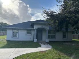 508 Se 11th Ave - Photo 1 of 1