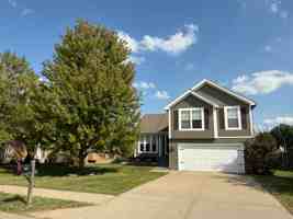 featured image of 7443 N Lewis Ave