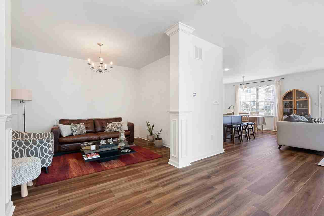 169 Meridian Blvd - Photo 3 of 30