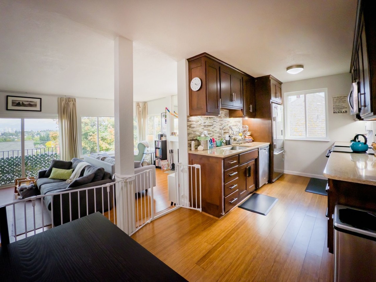 1522 18th Ave - Photo 5 of 17