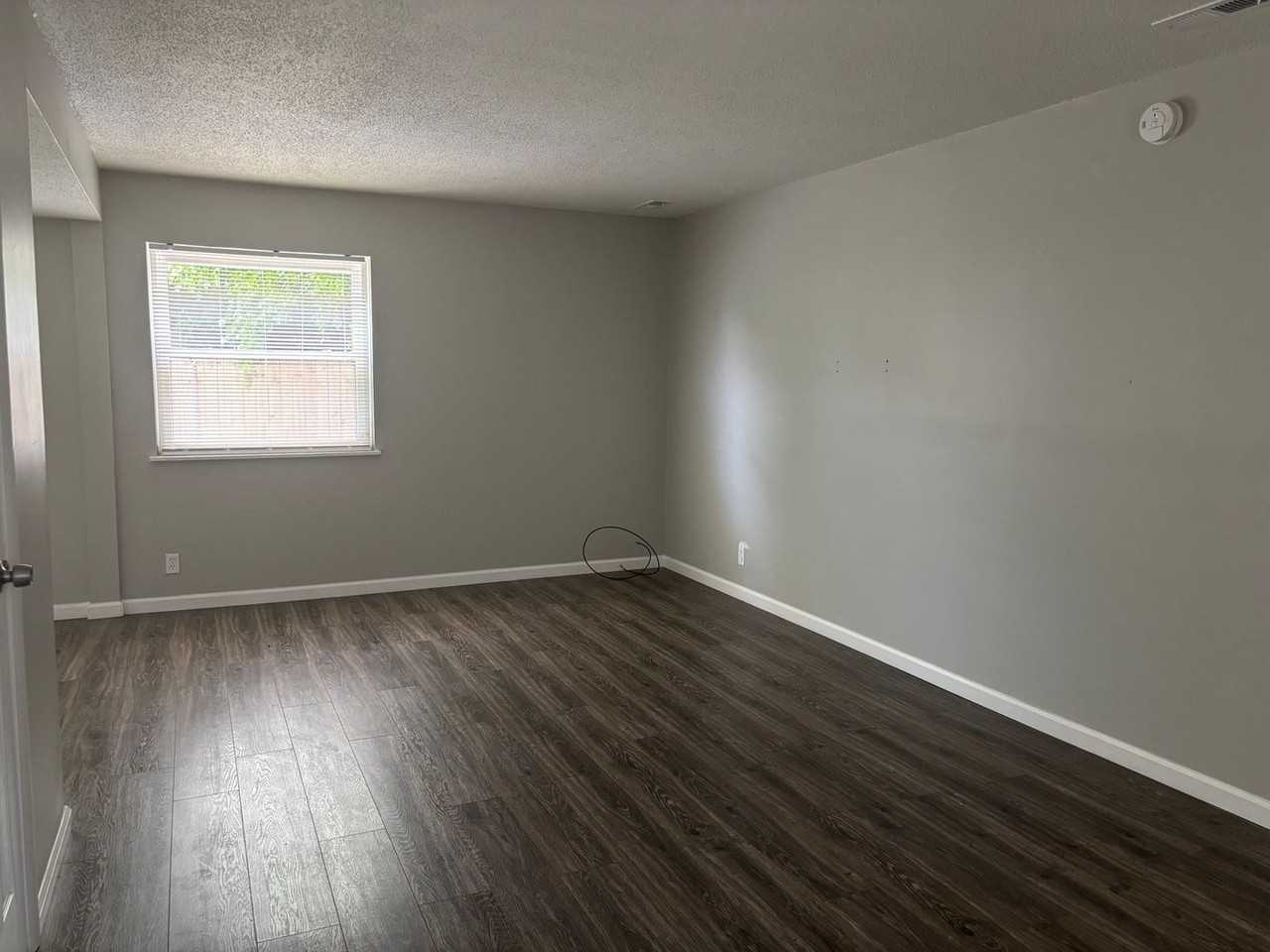 2711 Clayton Drive Northwest - Photo 7 of 16