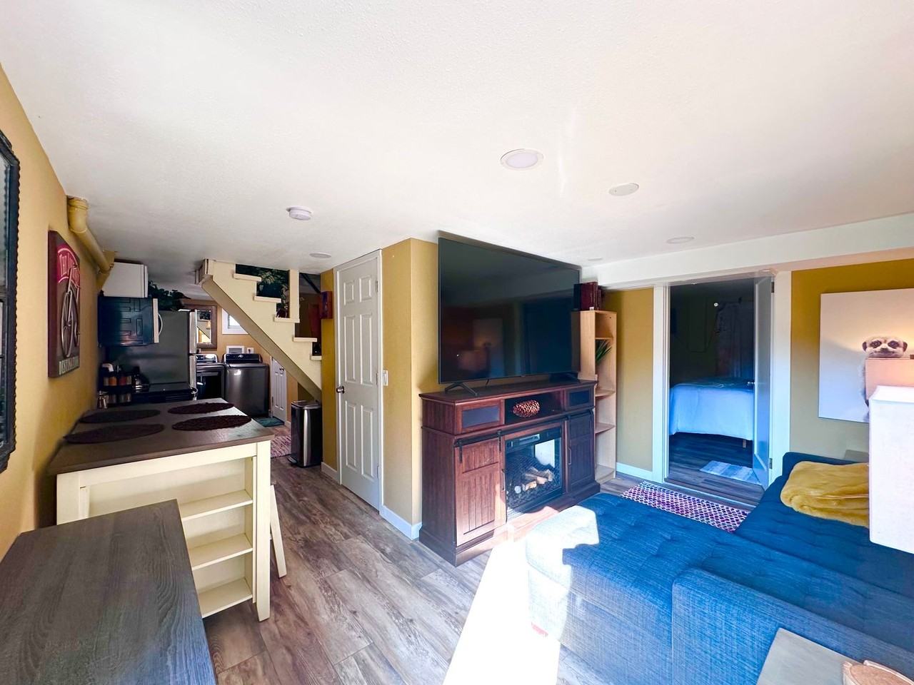 8715 Se 30th Ave - Photo 4 of 17