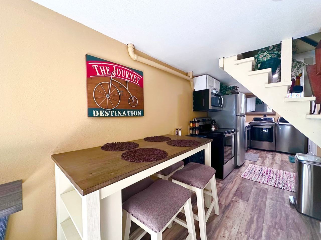 8715 Se 30th Ave - Photo 6 of 17