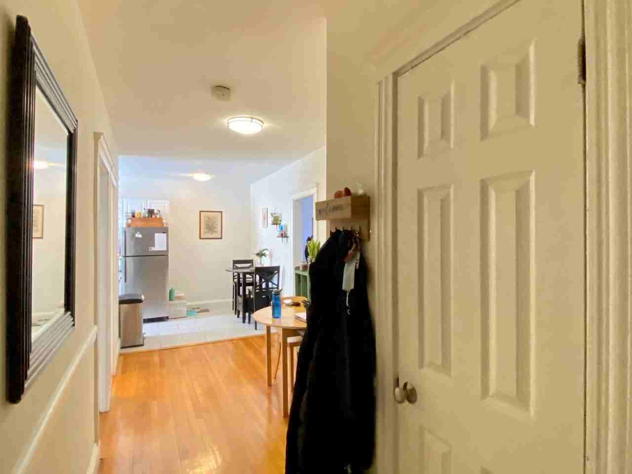 1840 Commonwealth Ave - Photo 4 of 39