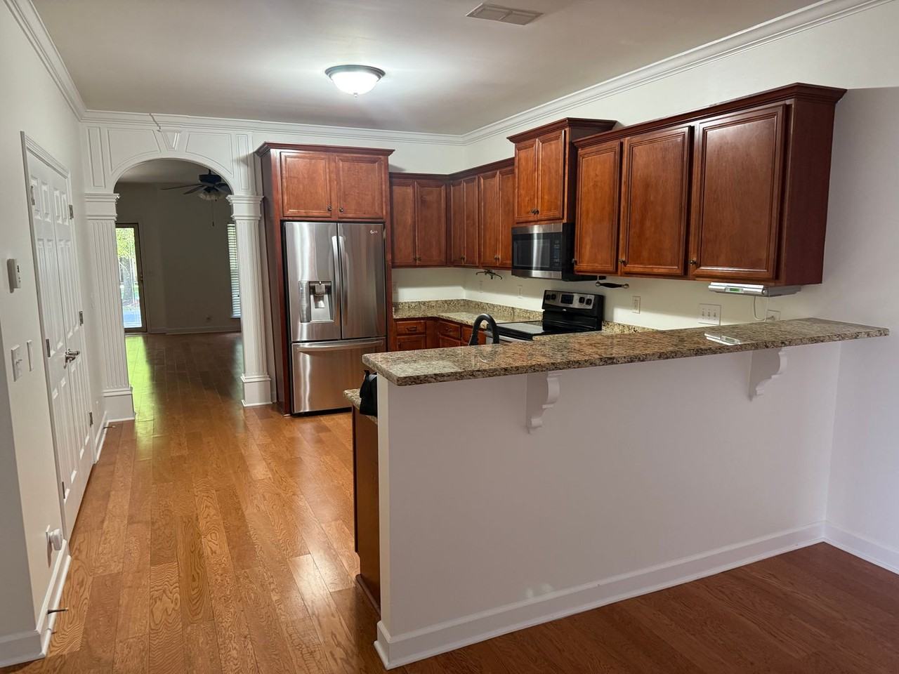 2136 Cason Ln - Photo 3 of 21