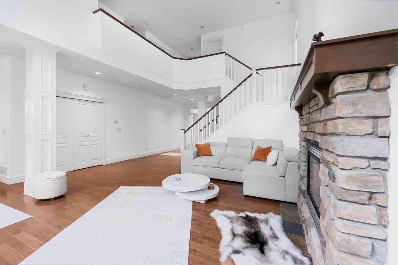 23953 McClure Avenue - Photo 6 of 40