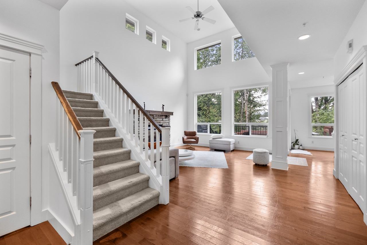 23953 McClure Avenue - Photo 7 of 40