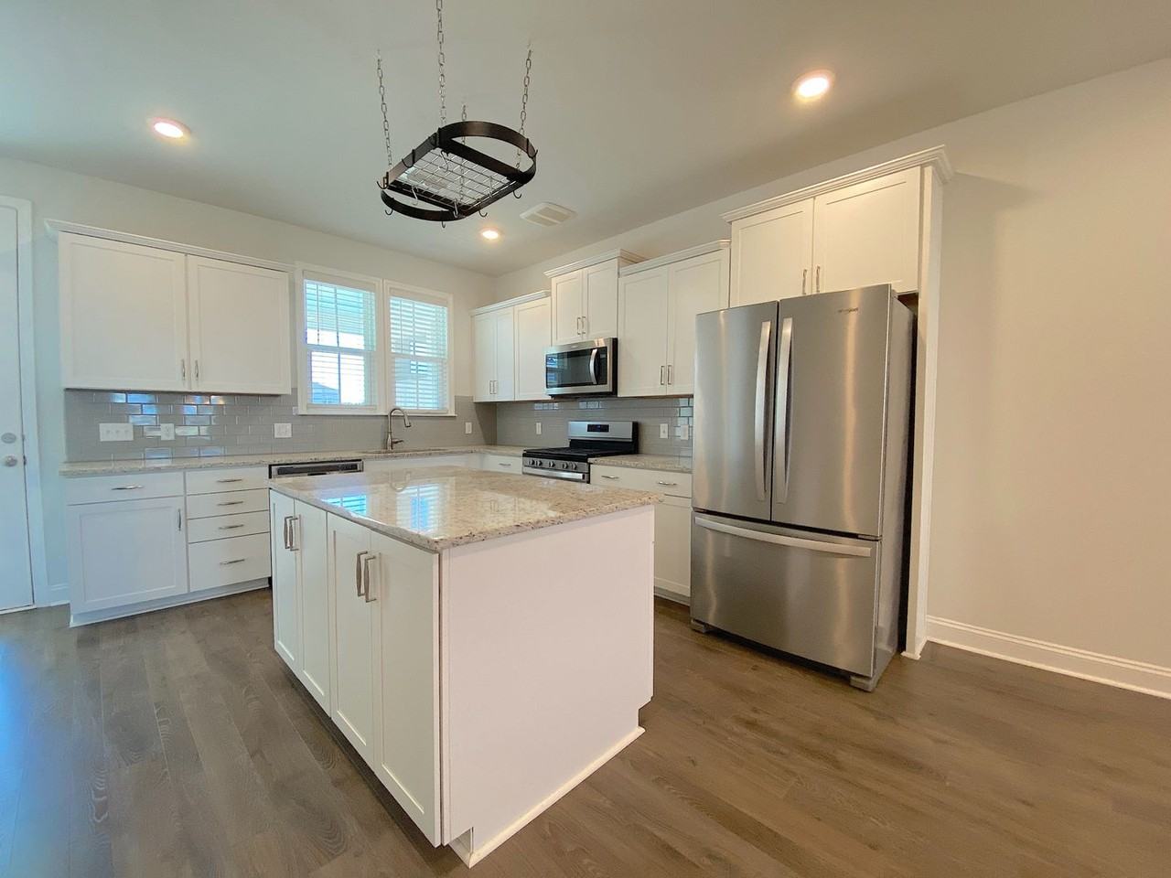 354 Great Lawn Dr #354 - Photo 2 of 20