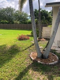 11702 Sw 108th Ln #11702 - Photo 7 of 33